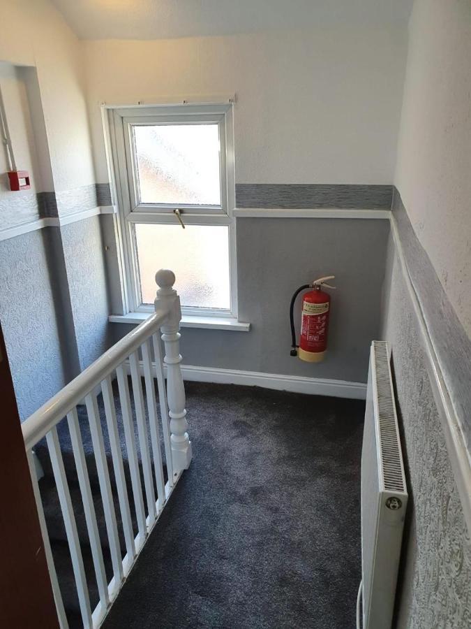The Lodge Guest Accommodation Barrow-in-Furness ภายนอก รูปภาพ